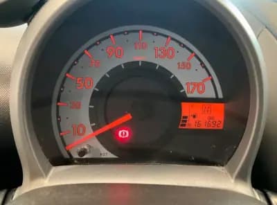 Sell Peugeot 107 2007 - 5900 EUR, 161692 km - AUTO.MOTO.pt