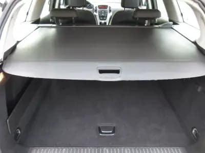 Sell Opel Astra Sports Tourer 2011 - 5990 EUR, 258000 km - AUTO.MOTO.pt