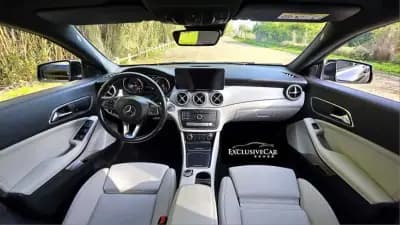 Sell Mercedes-Benz CLA 200 2017 - 22900 EUR, 139000 km - AUTO.MOTO.pt