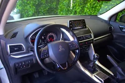 Sell Mitsubishi Eclipse Cross 2018 - 20900 EUR, 33000 km - AUTO.MOTO.pt