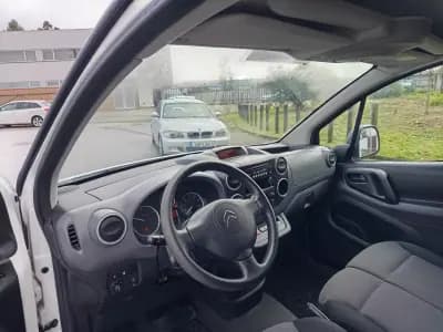 Sell Citroën e-Berlingo 2019 - 9490 EUR, 24500 km - AUTO.MOTO.pt