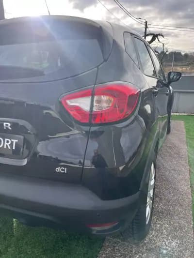 Vendo Renault Captur 2015 - 11900 EUR, 133000 km - AUTO.MOTO.pt