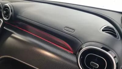 Sell Mercedes-Benz GLC 220 2023 - 68990 EUR, 29182 km - AUTO.MOTO.pt