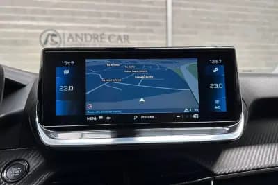 Sell Peugeot 2008 2021 - 18450 EUR, 43013 km - AUTO.MOTO.pt