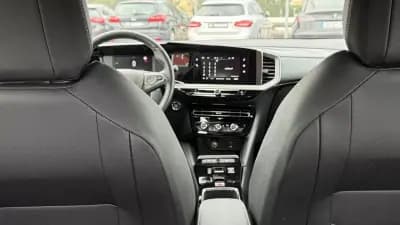 Vendo Opel Mokka-e 2023 - 23990 EUR, 9530 km - AUTO.MOTO.pt