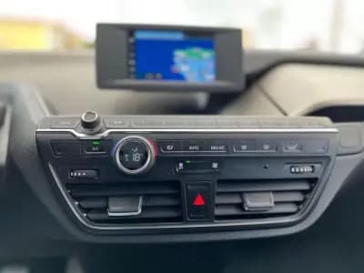 Vendo BMW i3 2020 - 16990 EUR, 79000 km - AUTO.MOTO.pt