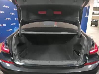 Vendo BMW 320 2021 - 33900 EUR, 112906 km - AUTO.MOTO.pt