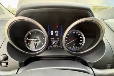 Vendo Toyota Land Cruiser 2015 - 59900 EUR, 145722 km - AUTO.MOTO.pt