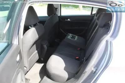 Sell Peugeot 308 2019 - 13250 EUR, 174000 km - AUTO.MOTO.pt