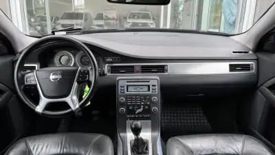 Vendo Volvo XC 70 2011 - 13999 EUR, 256121 km - AUTO.MOTO.pt