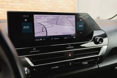 Vendo Citroën C4 2022 - 16950 EUR, 81250 km - AUTO.MOTO.pt