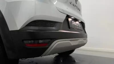 Vendo Renault Captur 2022 - 16490 EUR, 100230 km - AUTO.MOTO.pt