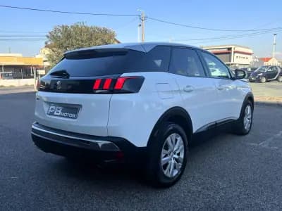 Sell Peugeot 3008 2019 - 23990 EUR, 115267 km - AUTO.MOTO.pt