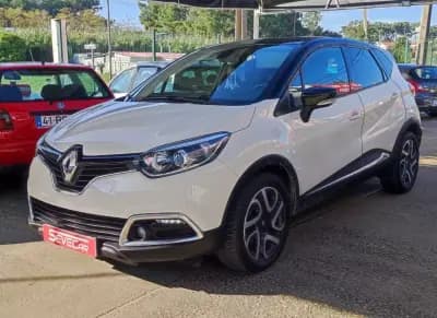 Vendo Renault Captur 2013 - 11990 EUR, 180000 km - AUTO.MOTO.pt