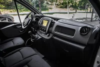 Vendo Renault Trafic 1.6 dCi com IVA Dedutível 2014 - 14990 EUR, 265474 km - AUTO.MOTO.pt