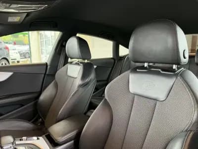 Sell Audi A5 Sportback 2019 - 33500 EUR, 98486 km - AUTO.MOTO.pt