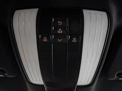 Sell Mercedes-Benz CLS 350 2013 - 26950 EUR, 199000 km - AUTO.MOTO.pt