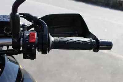 Sell Suzuki DL 2019 - 10750 EUR, 17000 km - AUTO.MOTO.pt