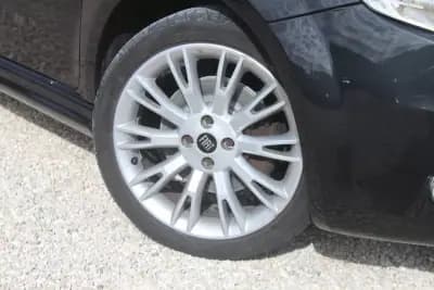 Sell Fiat Grande Punto 2008 - 5900 EUR, 153000 km - AUTO.MOTO.pt