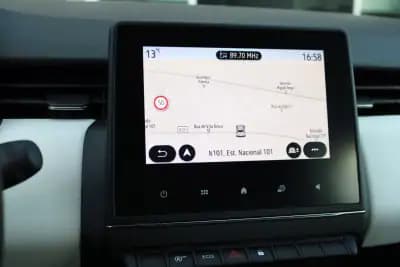 Sell Renault Clio 2020 - 13400 EUR, 95969 km - AUTO.MOTO.pt