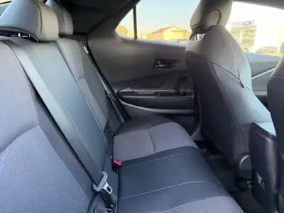 Vendo Toyota C-HR 2023 - 33750 EUR, 30087 km - AUTO.MOTO.pt