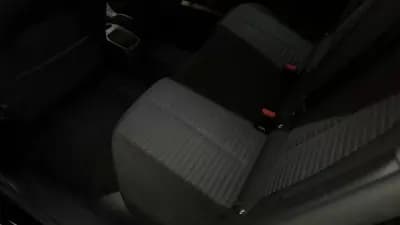 Sell Peugeot 2008 2021 - 15490 EUR, 68523 km - AUTO.MOTO.pt