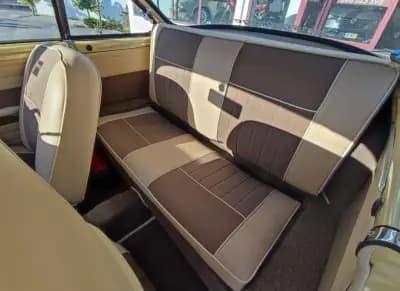 Vendo Volkswagen Karmann Ghia 1962 - 39900 EUR, 95000 km - AUTO.MOTO.pt