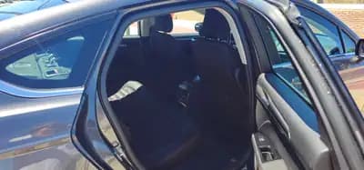 Sell Ford Mondeo 2015 - 11000 EUR, 86100 km - AUTO.MOTO.pt