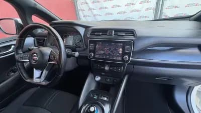 Vendo Nissan Leaf 2021 - 14400 EUR, 43000 km - AUTO.MOTO.pt