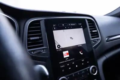 Vendo Renault Mégane 2021 - 20200 EUR, 162000 km - AUTO.MOTO.pt