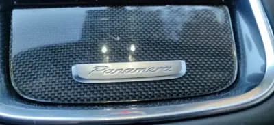 Vendo Porsche Panamera 2017 - 82499 EUR, 62500 km - AUTO.MOTO.pt