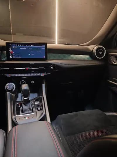 Vendo Alfa Romeo Tonale 2023 - 28750 EUR, 39617 km - AUTO.MOTO.pt