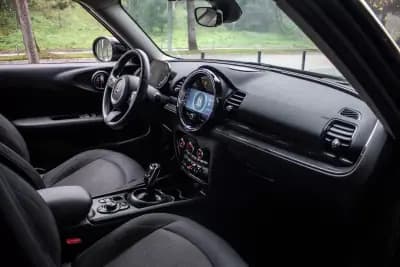 Vendo MINI Clubman 2021 - 18990 EUR, 114563 km - AUTO.MOTO.pt