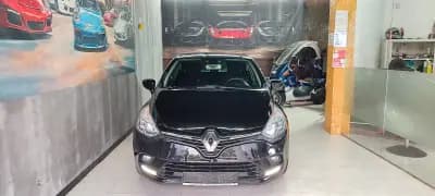 Vendo Renault Clio 2017 - 10500 EUR, 112820 km - AUTO.MOTO.pt