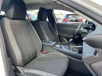 Sell Peugeot 308 2022 - 19999 EUR, 65682 km - AUTO.MOTO.pt