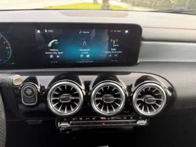 Vendo Mercedes-Benz CLA 250 2021 - 26999 EUR, 172000 km - AUTO.MOTO.pt