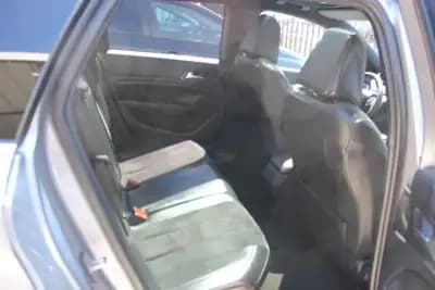 Sell Peugeot 308 SW 2015 - 12500 EUR, 185000 km - AUTO.MOTO.pt