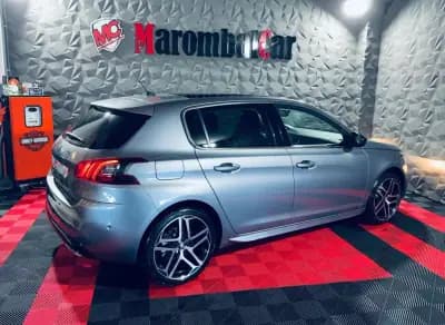 Vendo Peugeot 308 2018 - 11990 EUR, 102610 km - AUTO.MOTO.pt