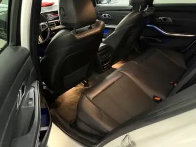 Vendo BMW 320 2020 - 32950 EUR, 189175 km - AUTO.MOTO.pt