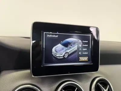 Vendo Mercedes-Benz CLA 180 2018 - 21950 EUR, 77215 km - AUTO.MOTO.pt