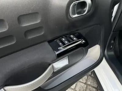 Vendo Citroën C3 2022 - 12650 EUR, 23185 km - AUTO.MOTO.pt