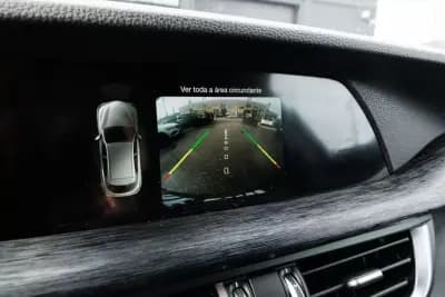 Vendo Alfa Romeo Stelvio 2019 - 29400 EUR, 89000 km - AUTO.MOTO.pt