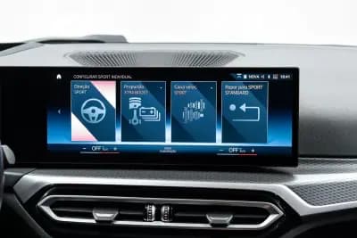 Vendo BMW 330 2023 - 43950 EUR, 44000 km - AUTO.MOTO.pt