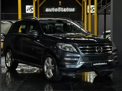 Vendo Mercedes-Benz ML 250 2015 - 27490 EUR, 135500 km - AUTO.MOTO.pt