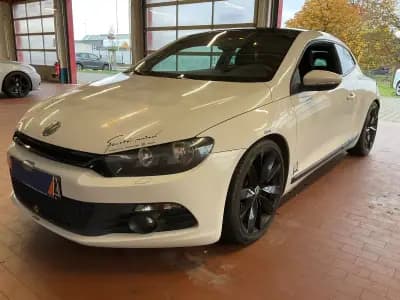 Vendo Volkswagen Scirocco 2012 - 11490 EUR, 195200 km - AUTO.MOTO.pt