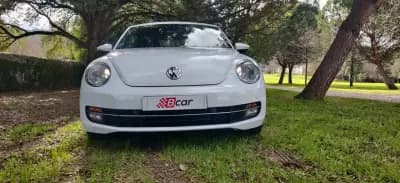 Vendo Volkswagen New Beetle 2015 - 14950 EUR, 156200 km - AUTO.MOTO.pt