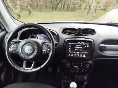 Vendo Jeep Renegade 2019 - 15900 EUR, 96500 km - AUTO.MOTO.pt