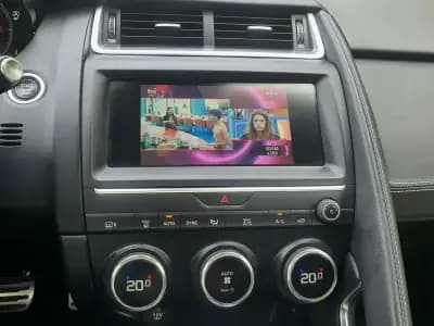 Vendo Jaguar E-Pace 2018 - 21400 EUR, 189000 km - AUTO.MOTO.pt