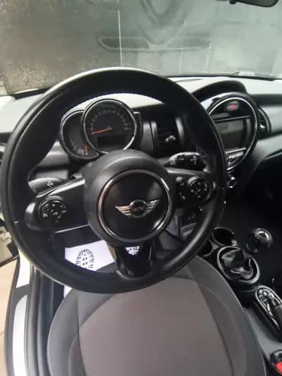 Vendo MINI One 2014 - 10900 EUR, 138000 km - AUTO.MOTO.pt