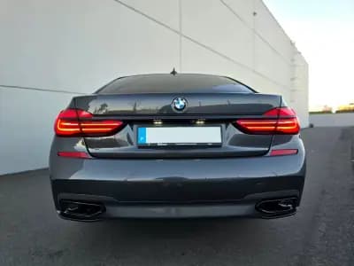 Vendo BMW 740 2017 - 35900 EUR, 125000 km - AUTO.MOTO.pt